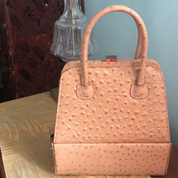 WR vegan handbag/travel bag - Picture 3 of 8